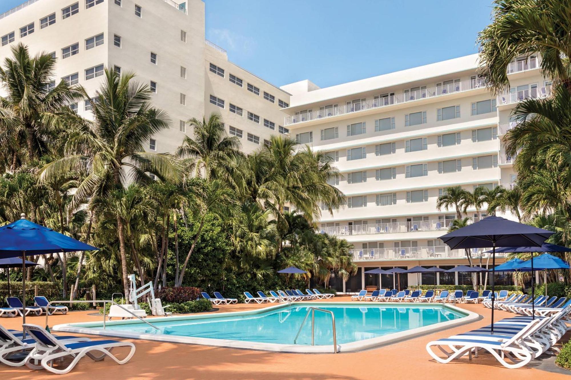 Hotel Radisson Miami 4*