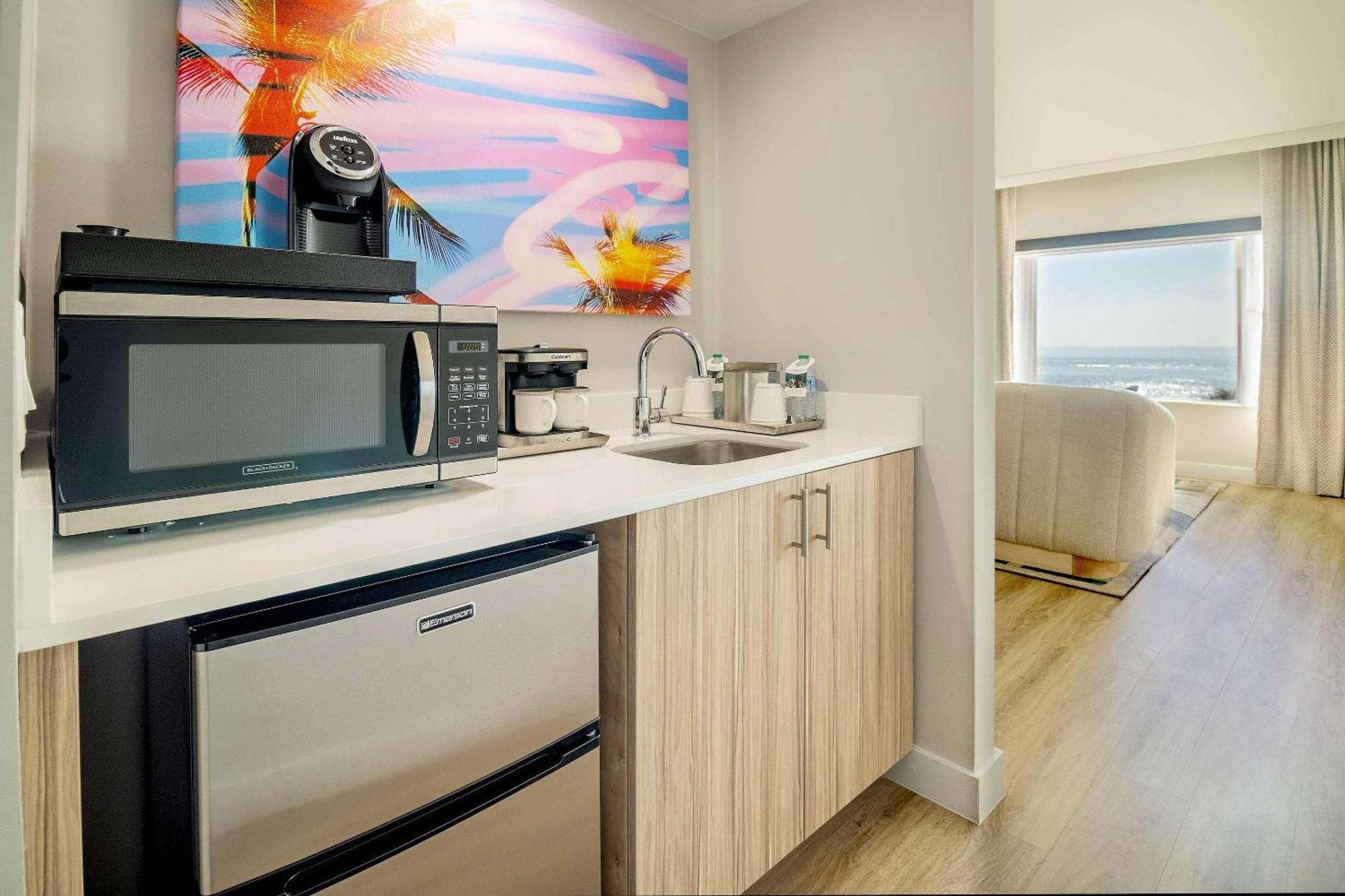 Radisson Miami
